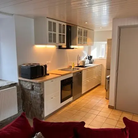 L Ours Apartment